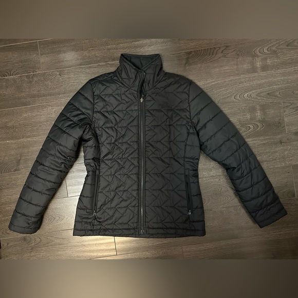 North Face Women’s Jacket - Picture 1 of 6